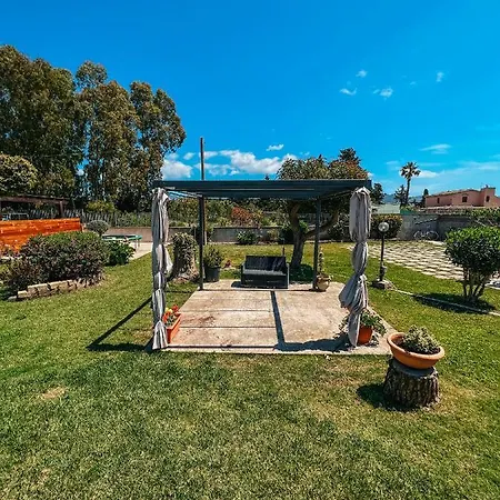 Casa de hóspedes Tra Terra E Mare Flumini di Quartu