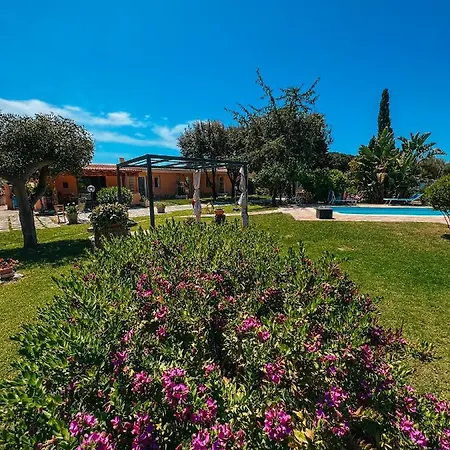 Tra Terra E Mare 4*