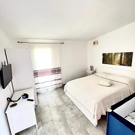 Casa de hóspedes Tra Terra E Mare 4*