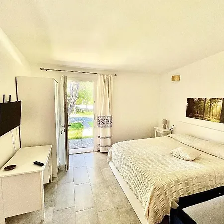 Casa de hóspedes Tra Terra E Mare Flumini di Quartu