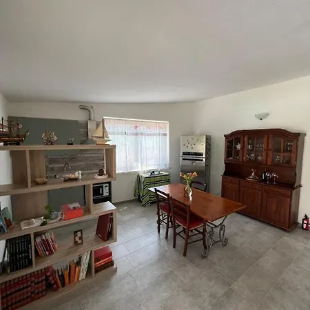 בית הארחה Tra Terra E Mare